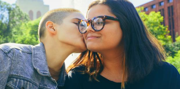 HOW LOW SELF-ESTEEM PREVENTS US FROM BUILDING STRONG RELATIONSHIPS